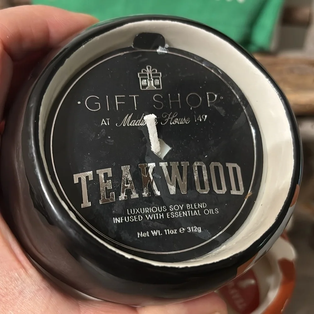 N/A gift shop